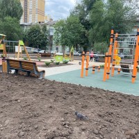 Благоустройство дворовых территорий продолжается 