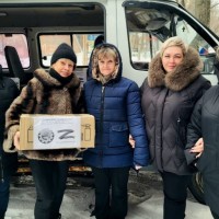 Жители ТОС «Восход» объединились для сбора гуманитарной помощи для наших бойцов.