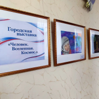 Космос в детских рисунках: творчество, вдохновлённое звёздами