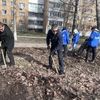 Сегодня стартовал первый весенний субботник