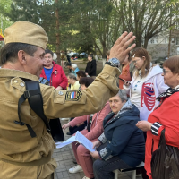 Совет многоквартирного дома ул. Ново-Садовой, 232 при содействии Совета ТОС «Солнечный-1» и управляющего микрорайоном провёл праздничное мероприятие ко Дню Победы