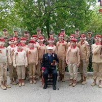 Парад в честь ветерана: дань уважения и памяти
