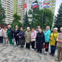 Активисты и жители ТОС «Орбита» приняли участие в памятных мероприятиях, посвященных Дню ветеранов боевых действий.
