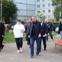 Глава администрации района Иван Николаевич Сухарев совместно с главой городского округа Самара Иваном Николаевичем Носковым