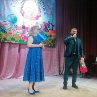 Глава Промышленного района Данил Морозов поздравил с юбилеем коллектив школы №154