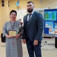 Глава Промышленного района Данил Морозов поздравил победителей районного конкурса на лучшее новогоднее оформление 