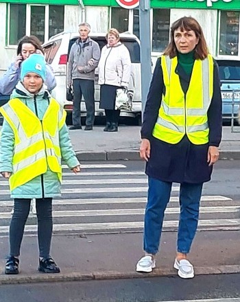 Мамы и папы помогают сотрудникам ГИБДД обеспечивать безопасность дорожного движения #2