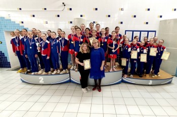 Поздравляем спортсменок-синхронисток из школы № 154 с превосходными результатами в чемпионате и первенстве Приволжского федерального округа по синхронному плаванию #3