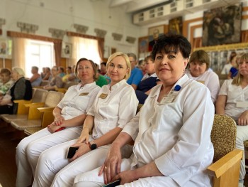 Глава Промышленного района Данил Морозов встретился с медицинскими работниками госпиталя ветеранов войн имени О.Г.Яковлева #2