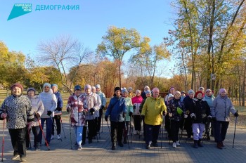 Делимся с вами расписанием занятий по общефизической подготовке и скандинавской ходьбе и предлагаем принять участие в опросе #2