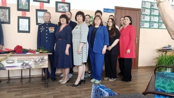 В школе №43 открыта Парта Героя  - Александра Юлдашева, гвардии рядового сапера-пулеметчика.  #5