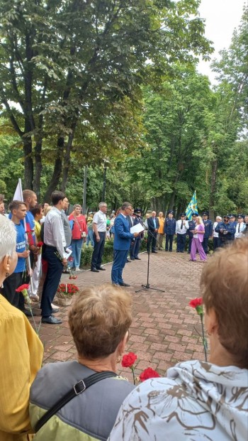 В парке им. Ю. А. Гагарина прошел торжественный митинг, посвященный 113-й годовщине образования ВВС России #5