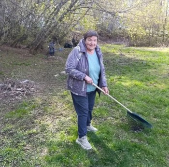 Весенний субботник объединил жителей района  #6