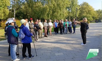 Делимся яркими фото и расписанием тренировок по общефизической подготовке и скандинавской ходьбе на октябрь