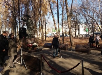 Сегодня в парке Ю.А. Гагарина собрались жители Промышленного района и города Самара, чтобы отдать дань уважения жертвам политических репрессий #1