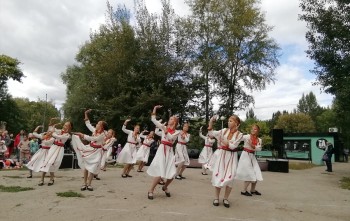 Сегодня в парке "Воронежские озёра" прошла районная  концертно-игровая программа, посвященная Дню города Самара. #3