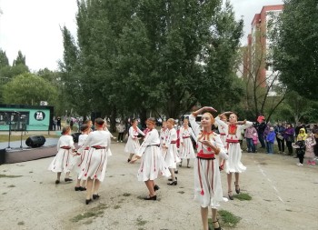 Сегодня в парке "Воронежские озёра" прошла районная  концертно-игровая программа, посвященная Дню города Самара. #2