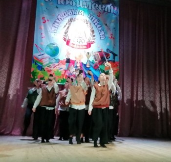 Глава Промышленного района Данил Морозов поздравил с юбилеем коллектив школы №154 #6