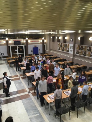  Ученики школы №49 приняли участие в городском турнире "Чудо-шашки" #5